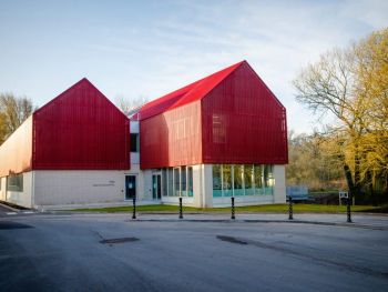 AP45HR - Airwall - Marlborough College AP45HR - Airwall - Marlborough College